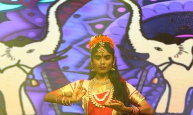సందడే.. సందడి